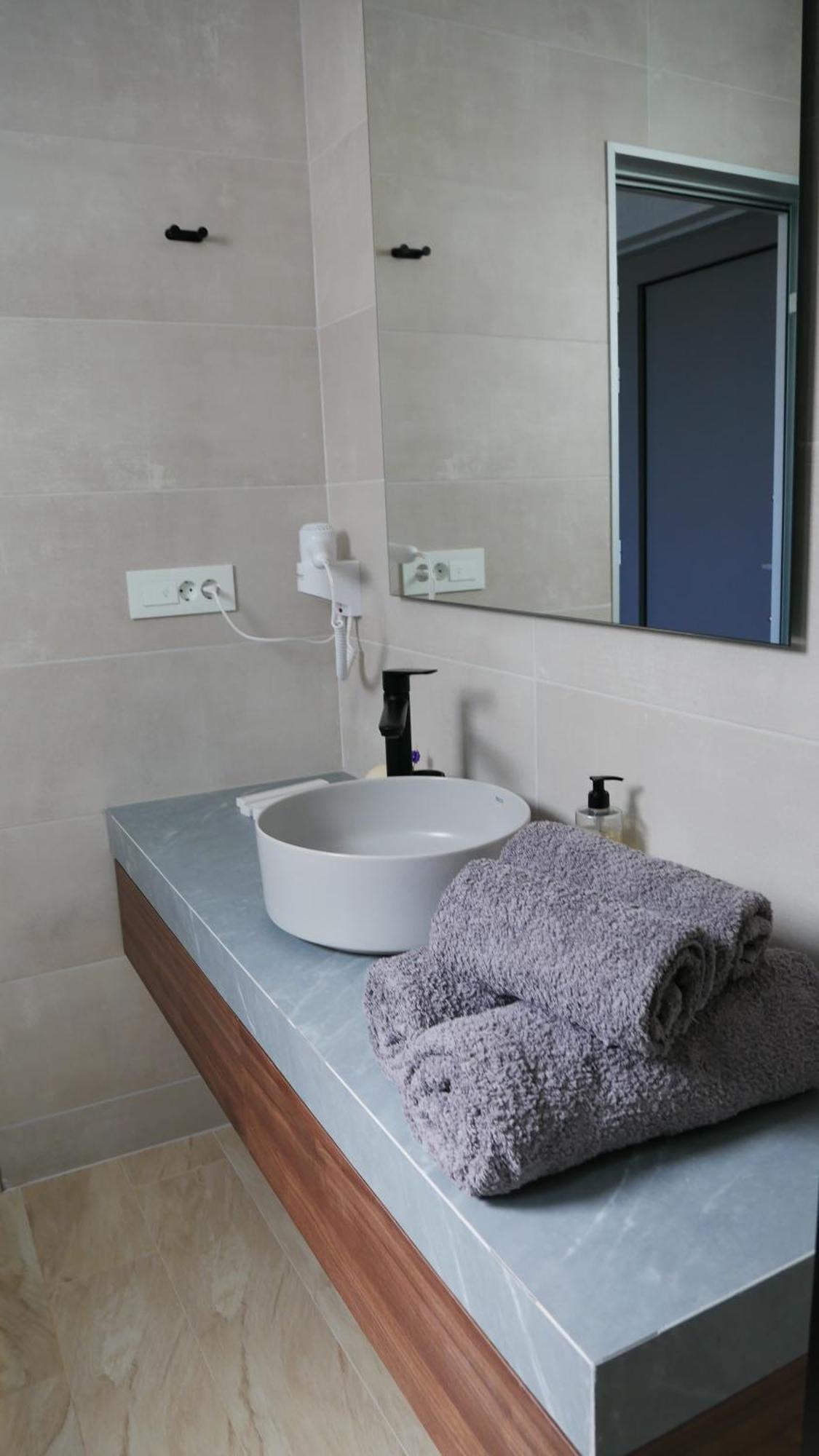 Amour Relax Hotel Almirída Luaran gambar